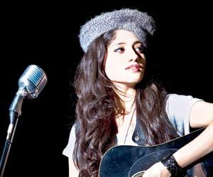 Head to this Bandra bar to tune in to singer-songwriter Anmol Malik