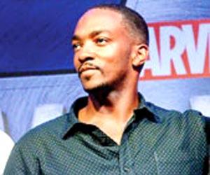 Anthony Mackie wants to be James Bond