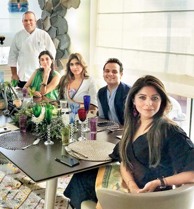 Chef Nikki, Prerna Malhotra, Roohi Jaikishan, Ashiesh Shah, Kanika Kapoor