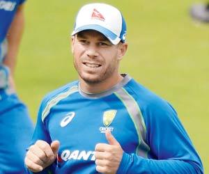 Warner suffers neck injury ahead of Ashes opener
