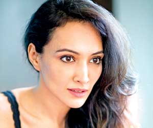 Model-turned-actor Dipannita Sharma turns a fitness blogger