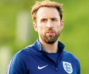 Club versus country row is nonsense: England coach