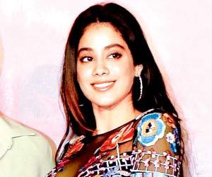 Is this why Janhvi Kapoor has an edge over Sara Ali Khan?