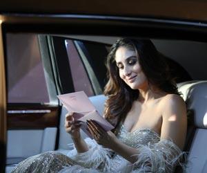 Alia Bhatt has a fan-girl moment with Kareena Kapoor Khan