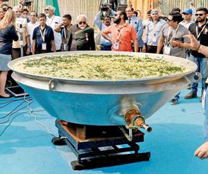 India sets Guinness world record with 918 kg khichdi