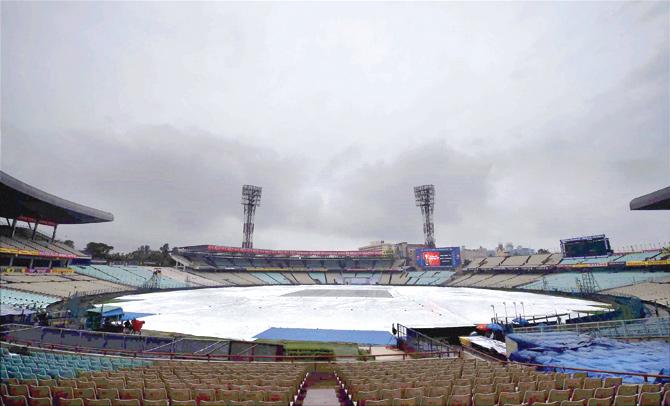 The Eden Gardens is covered as dark clouds hover in the sky on the eve of the first India v Sri Lanka Test in Kolkata yesterday. Pic/PTI