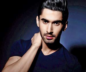 Laksh Lalwani throws attitude, picks up a fight with Porus crew member