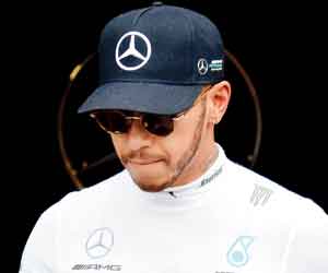 Mercedes team robbed at gunpoint on eve of Brazilian GP