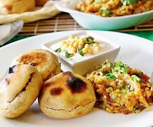 Mumbai Food: An evening of north-eastern Bihari cuisine and folk music