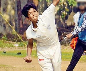 MSSA-Harris Shield: Aman Manihar shines with the ball as Rizvi sail into semis