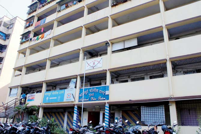 The Mankhurd police station is situated on the first three floors of the Hiranandani Akruti building, which houses project-affected people from across the city