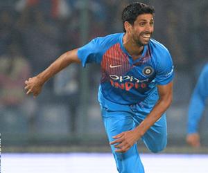 I am not leaving with selectors' permission: Ashish Nehra