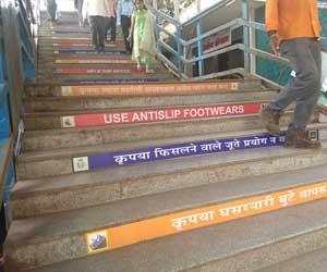 Western Railways messes up Marathi version of safety messages, issues apology