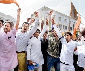 Yogi Adityanath hits out at Sanjay Leela Bhansali over Padmavati row