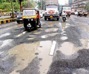 Mumbai: BMC Commissioner sets deadline on probe into corrupt road contractors