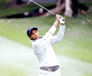 Golf: SSP Chawrasia maintains lead