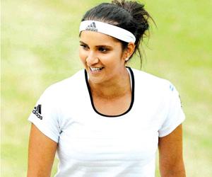 Sania Mirza suffering from knee injury