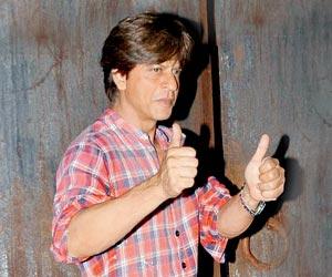 Here's what transpired at Shah Rukh Khan's birthday bash in Alibaug