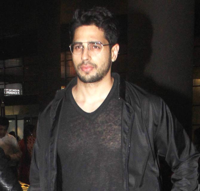 Sidharth Malhotra Is Ready To Drop His Underwear Onscreen Only For