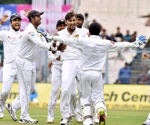 Ind vs SL: India 17/3 on rain-hit day one of first Test