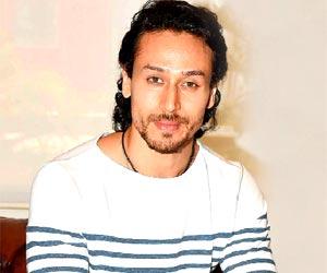 Tiger Shroff sends a video message to Wild Rippers dance troupe