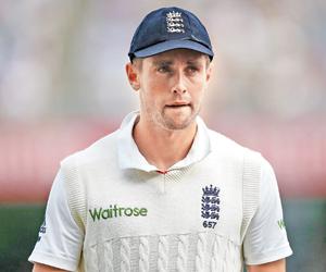Ashes: England can cope without injured Jake Ball, says Chris Woakes