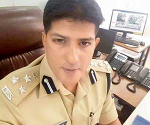 Top Maharashtra cop in trouble for rewarding juniors for giving VIP treatment