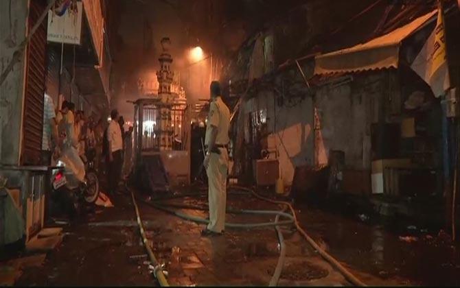 Fire breaks out in a storehouse in Zaveri Bazaar