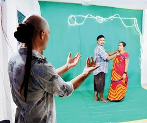Canadian artistes want to capture Bandra residents in action!