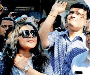 Saurav Ganguly joins hands with this Bengali actress for a cause