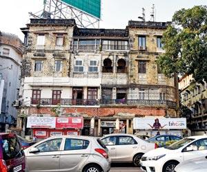 Landlady refuses to allow MHADA to inspect home that is not repaired for years