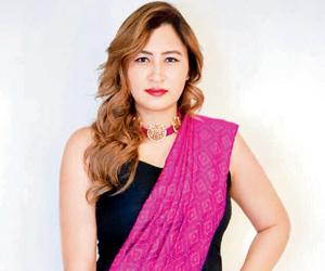 Anushka Sharma has a stylish gift for Jwala Gutta