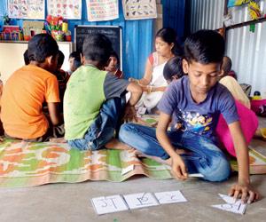 Mumbai: NGO builds makeshift school at construction sites for migrant kids