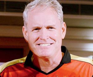 Ex-Aus cricketer Tom Moody breathes easy as online trolls on his name stop