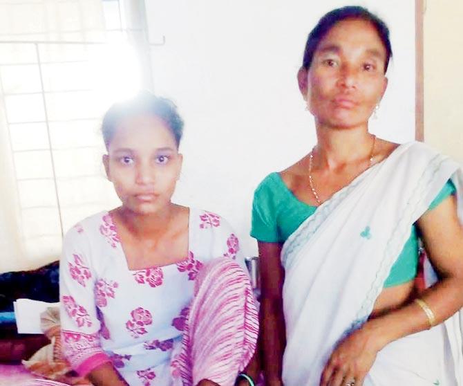 Mumbai snake lover helps save teen snakebite victim from Assam