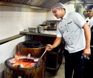 Mumbai chefs push their limits to serve delicious homegrown cuisines
