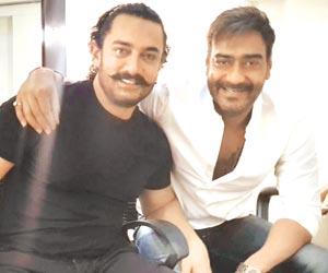 Here's what happened when Aamir Khan and Ajay Devgn bumped into each other