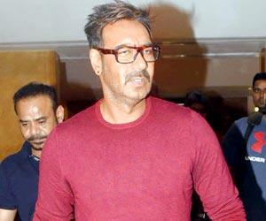 Ajay Devgn back in Mumbai to promote 'Golmaal Again'