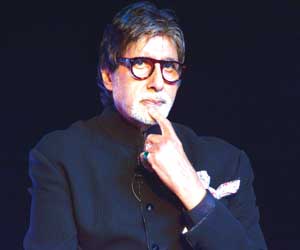 When Amitabh Bachchan had a tough time dancing at 75