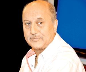 FTII chairperson Anupam Kher wants to know what students want