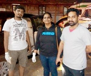 Two Mumbaikars spend 2 hours trying to save youth's life
