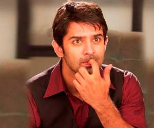 mid-day exclusive: Oops! This lady unbuttoned Barun Sobti at a night club