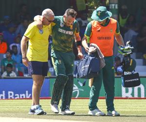 Faf du Plessis injury dents South Africa's massive victory against Bangladesh