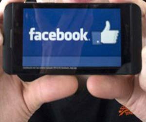 Facebook, Instagram back after brief global outage