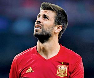 Spain trains without Gerard Pique ahead of friendlies