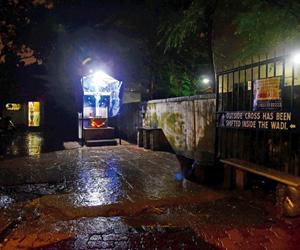 Discover haunted spots on a late-night cycle ride in Mumbai