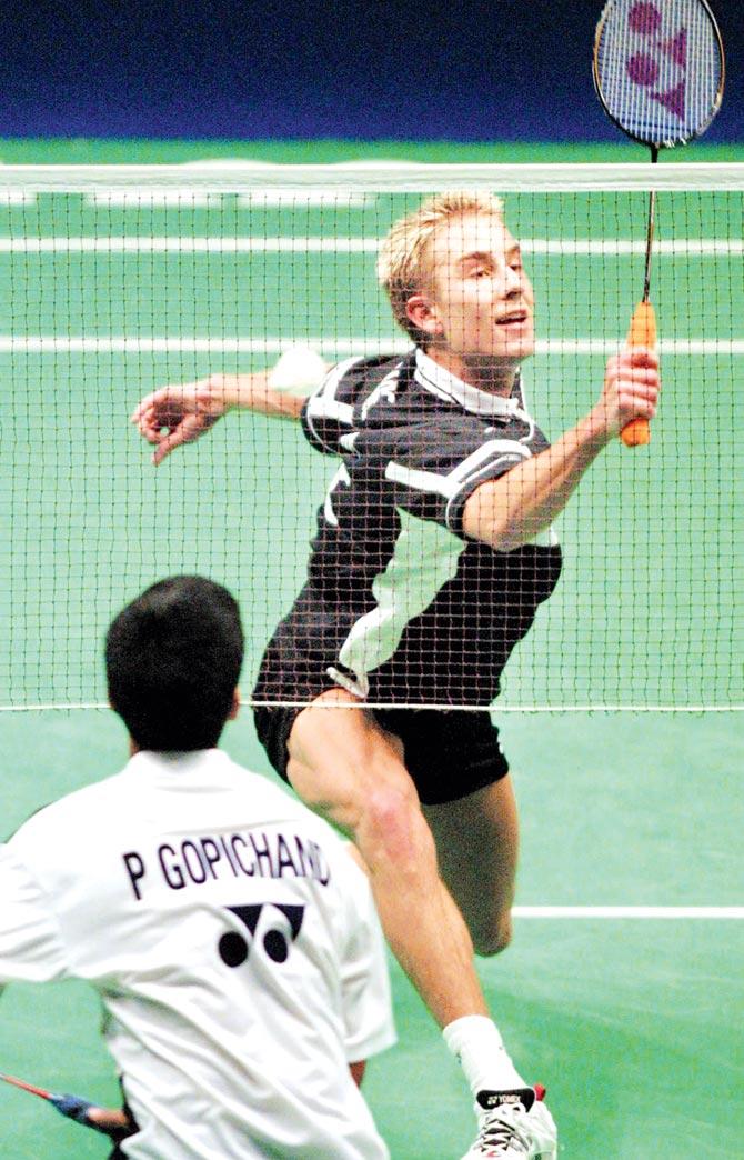 Peter Gade and Pullela Gopichand in action during the All England Badminton Championships in Birmingham in 2001. Pic/AFP