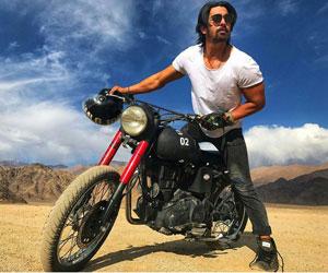 Harshvardhan Rane to stay with army officers for his upcoming 'Paltan'