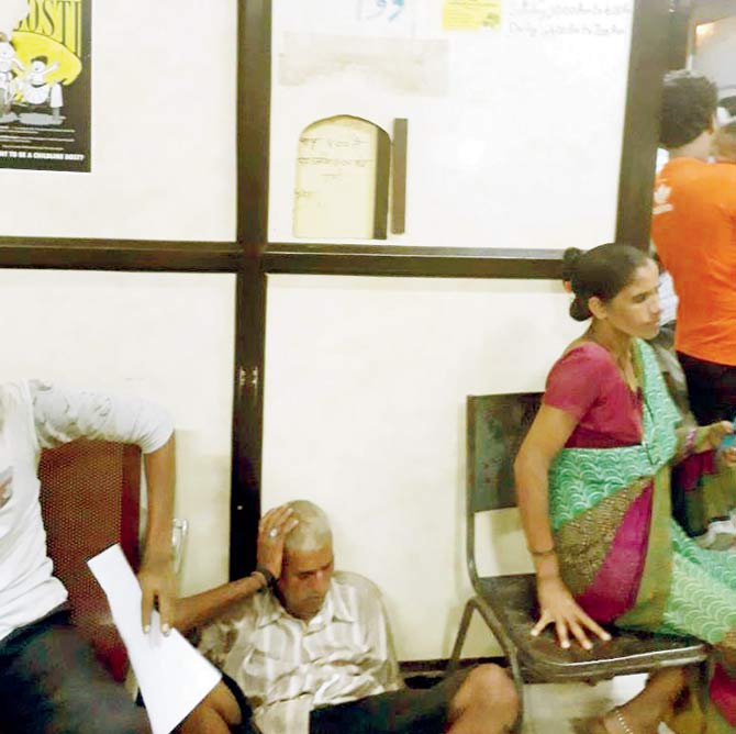 The hospital pharmacy remains closed at night, on weekends and public holidays