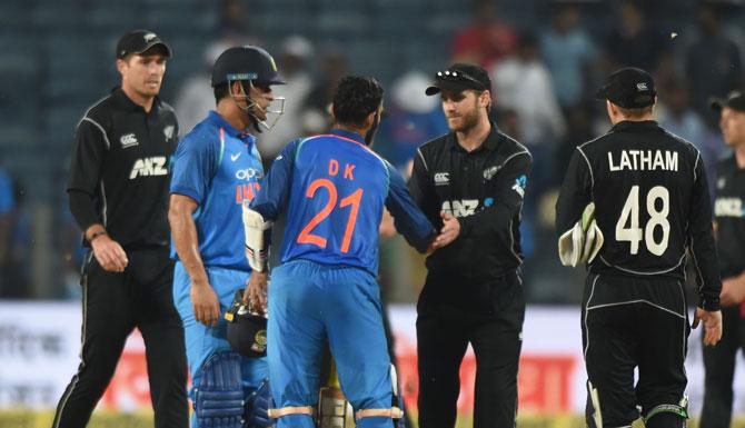 India beat New Zealand to level ODI series 1-1